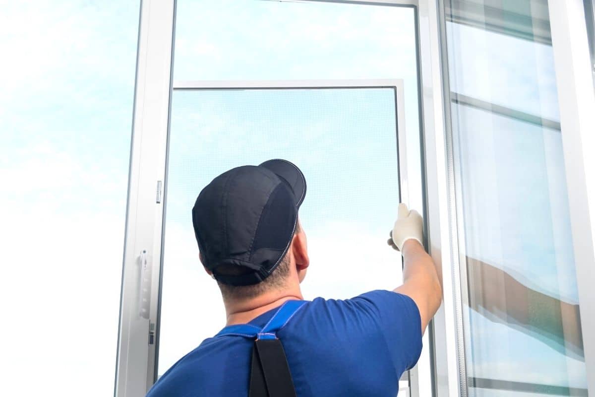 Cómo hacer una mosquitera casera para puertas o ventanas