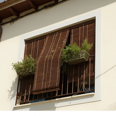 alicantinas instaladas fachada balcon